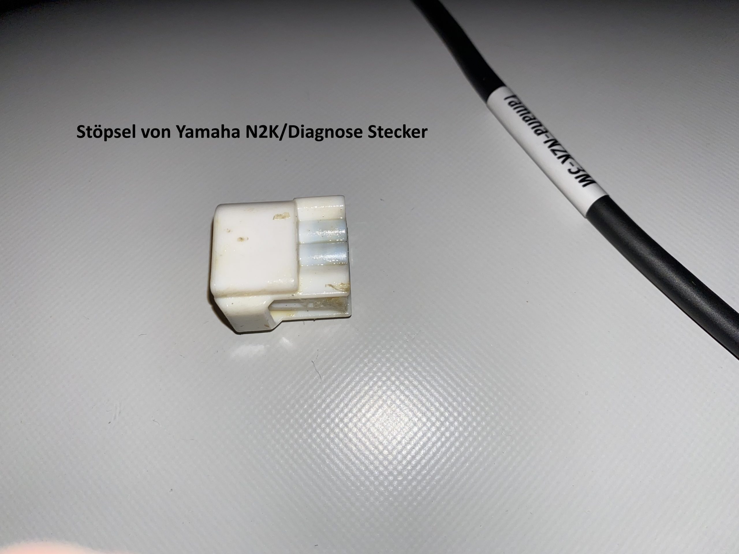 Yamaha NMEA2000/Diagnose Stecker Kappe
